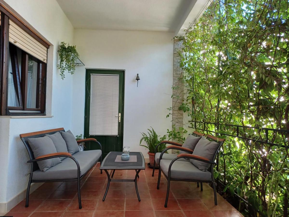 Apartment Lorenzo Trogir Exteriör bild